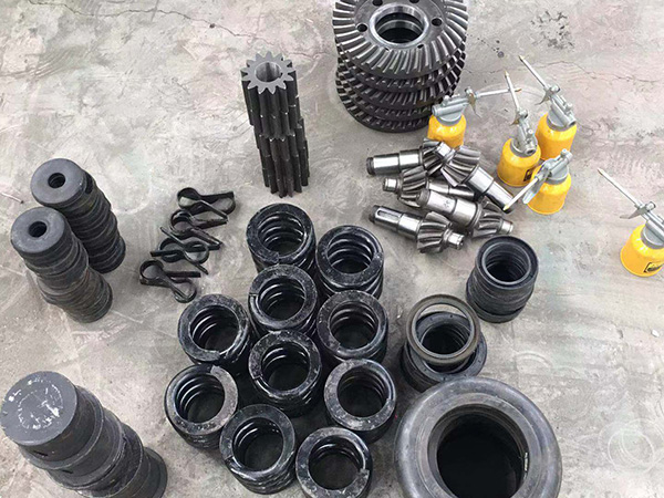 蓄電池電機車配件